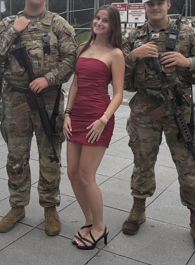 Big Tit 18 year old Sexy Slut Andi