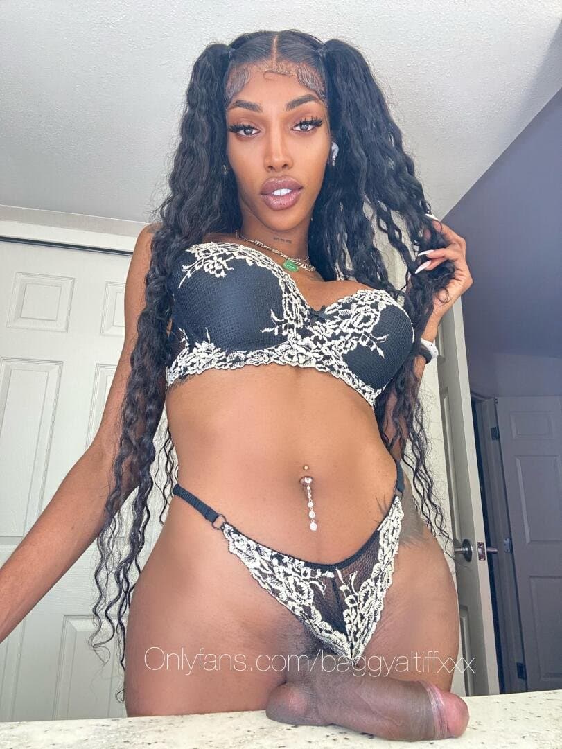 ts baggyaltiffxxx - Tranny Videos XXX