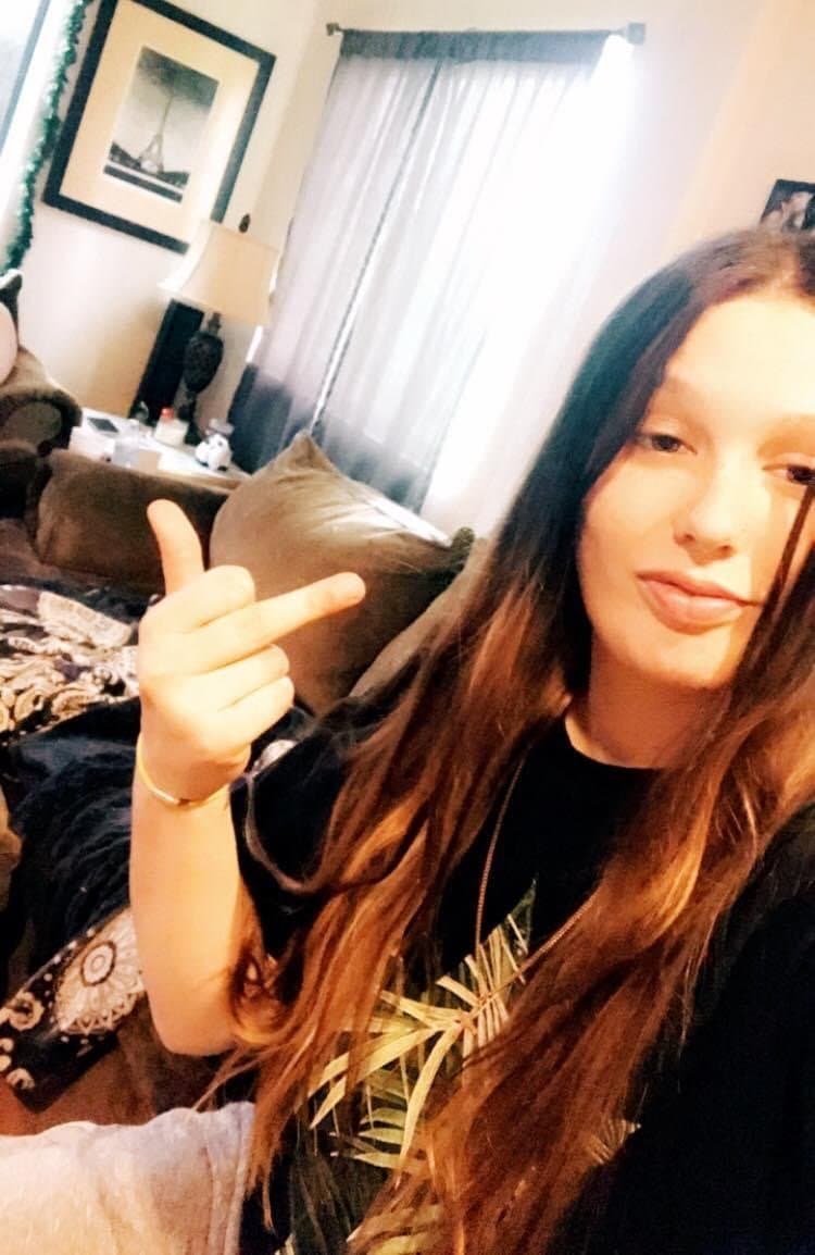 She invited me to her apartment every day so she could smoke meth a my big white cock in her pussy