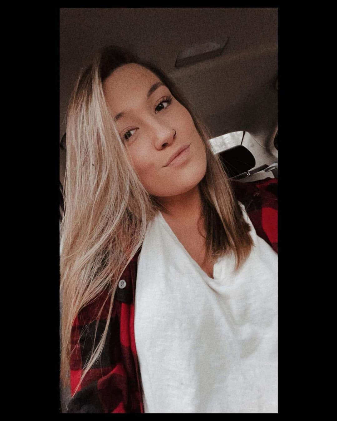 Everyone says she gives top 3 blowjobs ever with some tongue trick and I never got one.