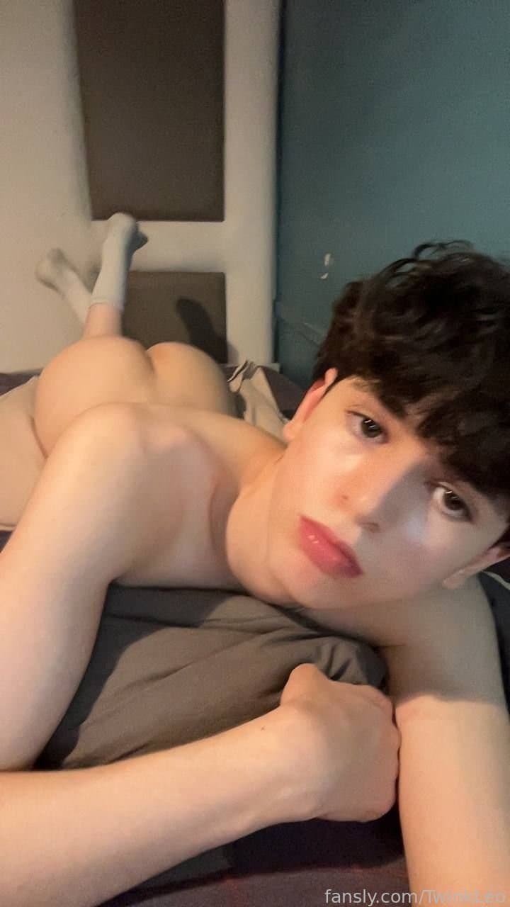 Twink Gay - Leo