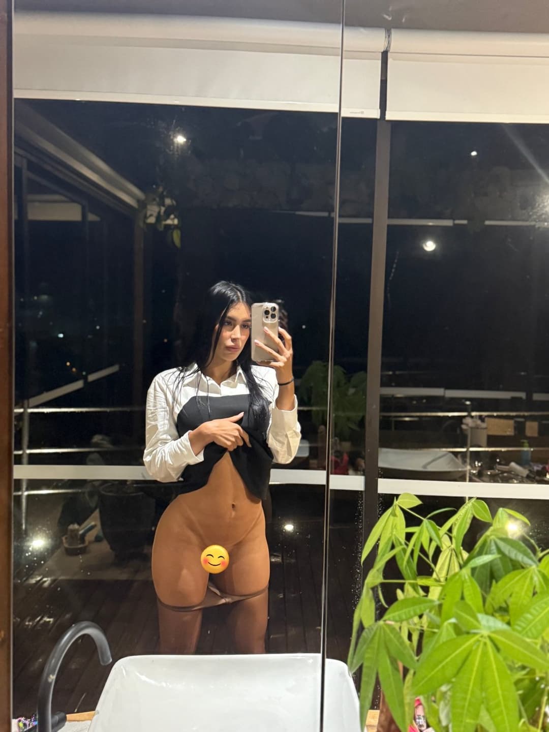 DahynOficial leaked brunnete