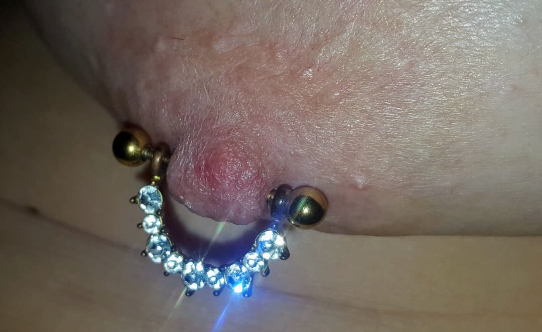 Wendy, 60yo submitted