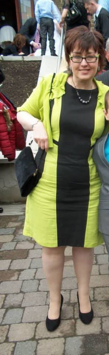 Chubby busty mom candid