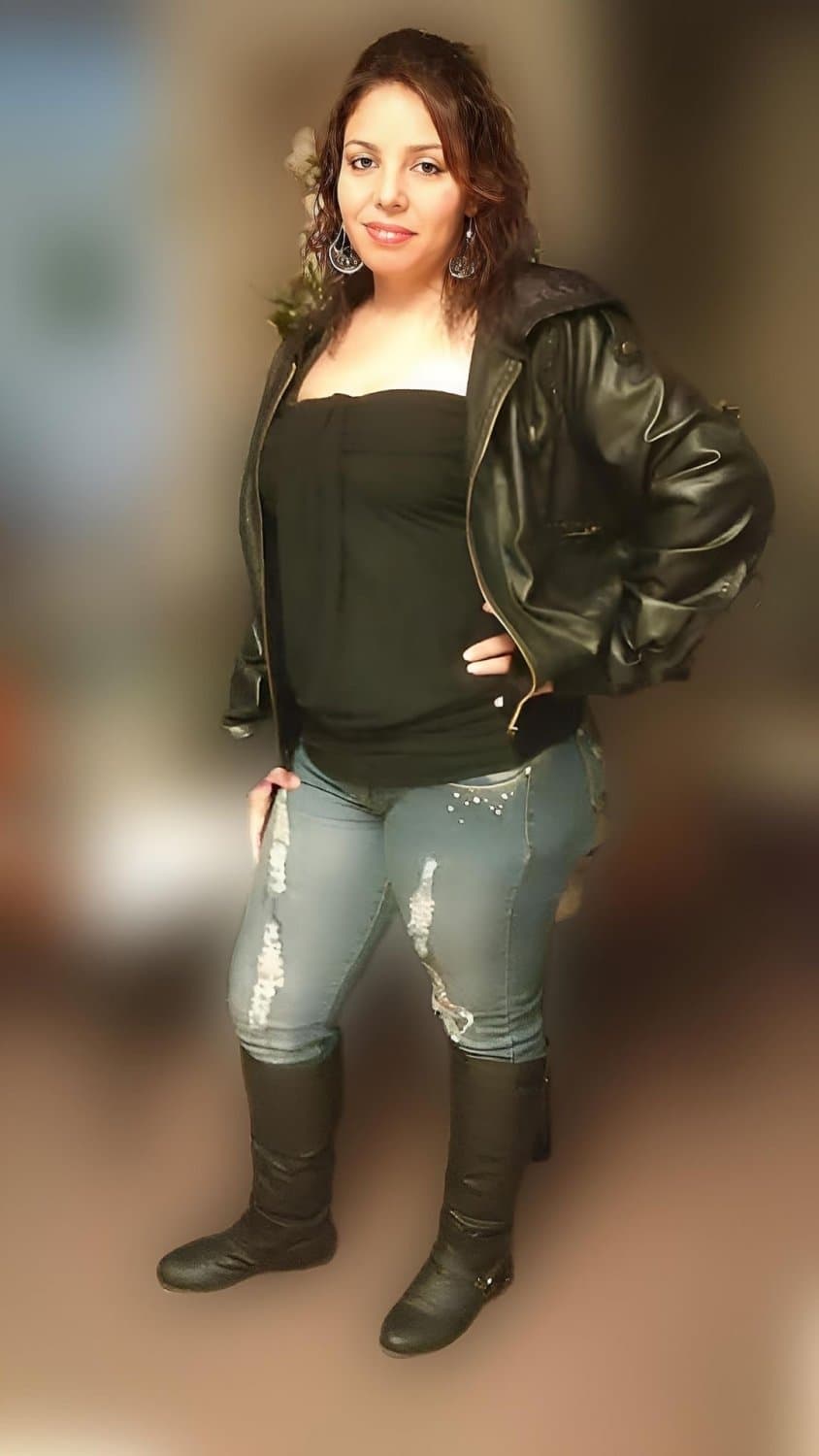 Sexy Ass MILFS/cougars?