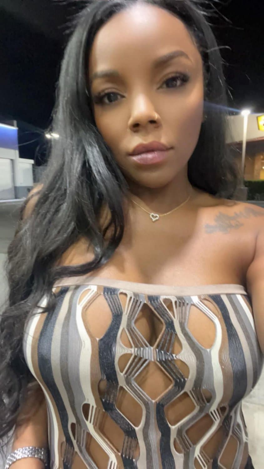 Ebony Queen wants your babies.