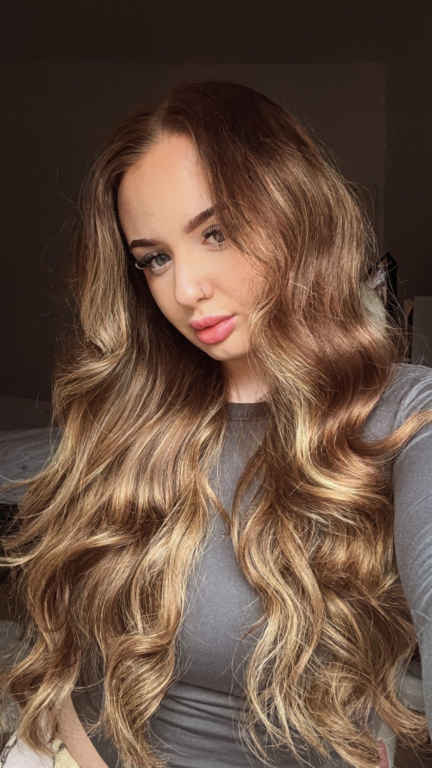 thick gym girl phoebe kitchen 22