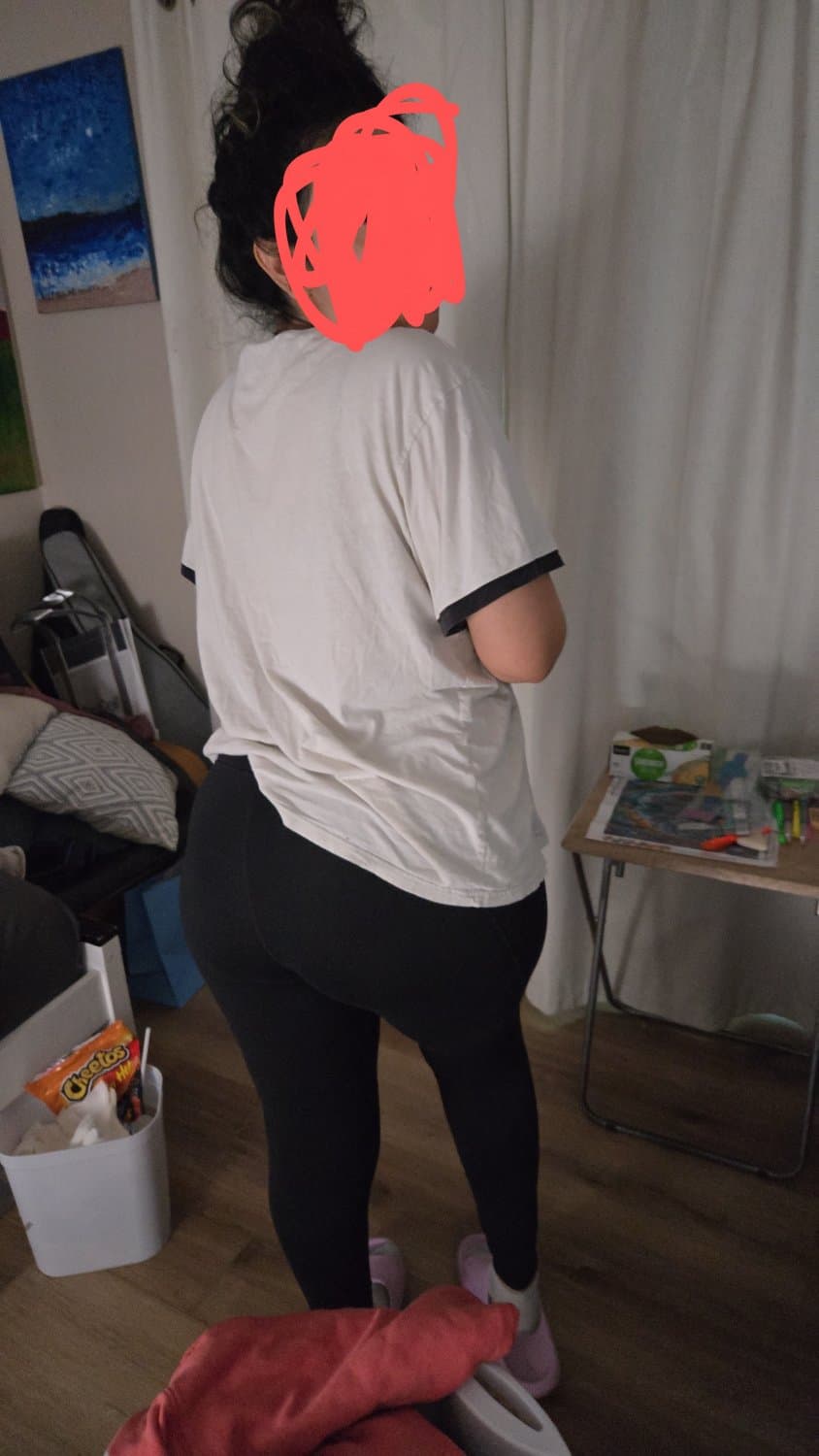 Fine ass latina has my cock throbbing. Rate her and repost the cum toy. Rate in comments!!!!!