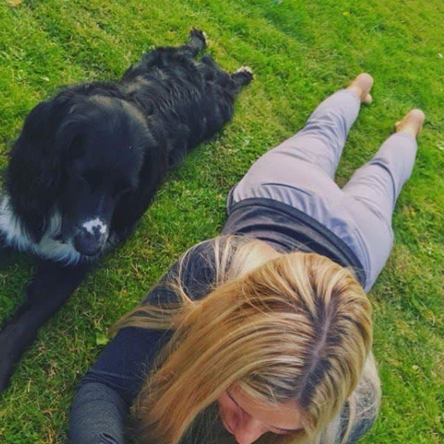 My toy Patricia loves dogs