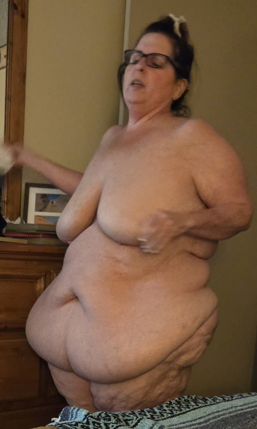 Bbw saggy belly Saggy tits