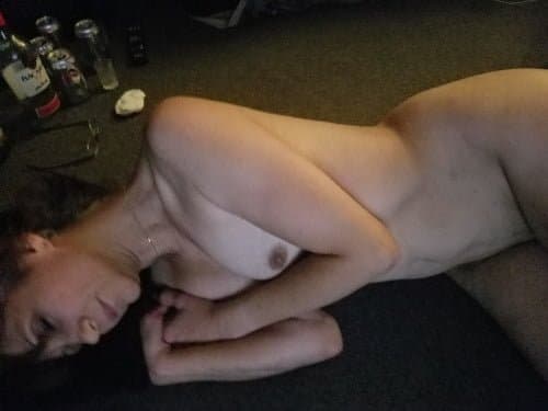 Gorgeous Slut Nina Reda Getting Herself Off For Us And Much Much More!