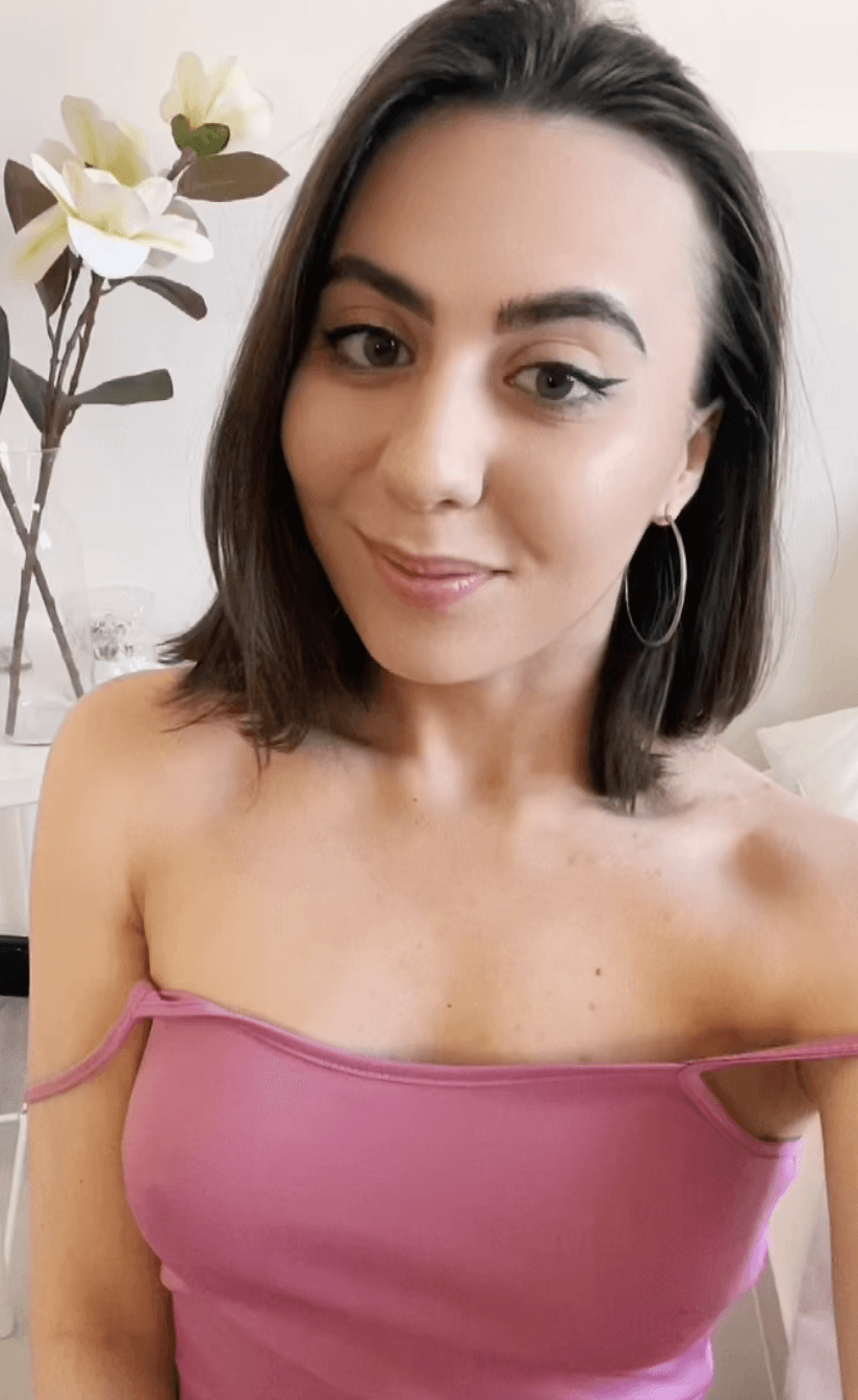 Charming Teen with Adorable boobs