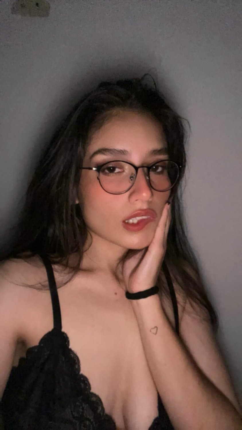 Submitted and risked Girlfriend Claudia. Want to risk your girl too ? DM me