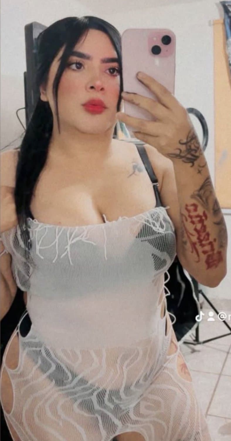 Big tits and toy play