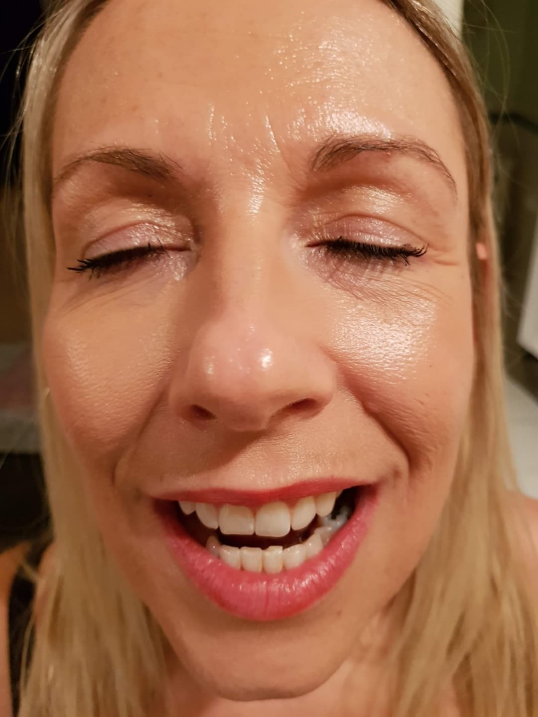 Mature UK Blonde Slut With Big Saggy Tits