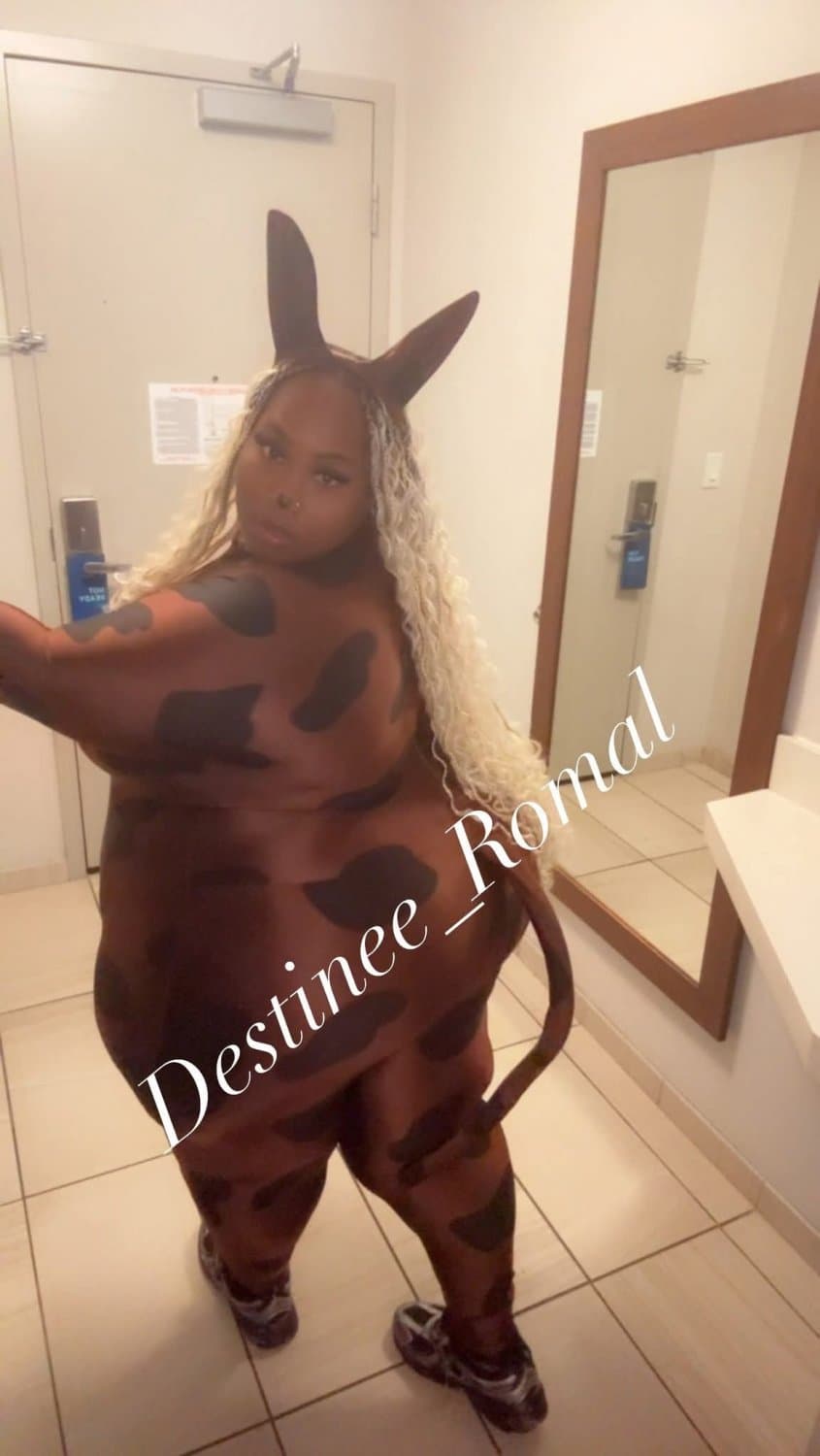 SSBBW EBONY HUGE OLE BIG ASS BOOTY