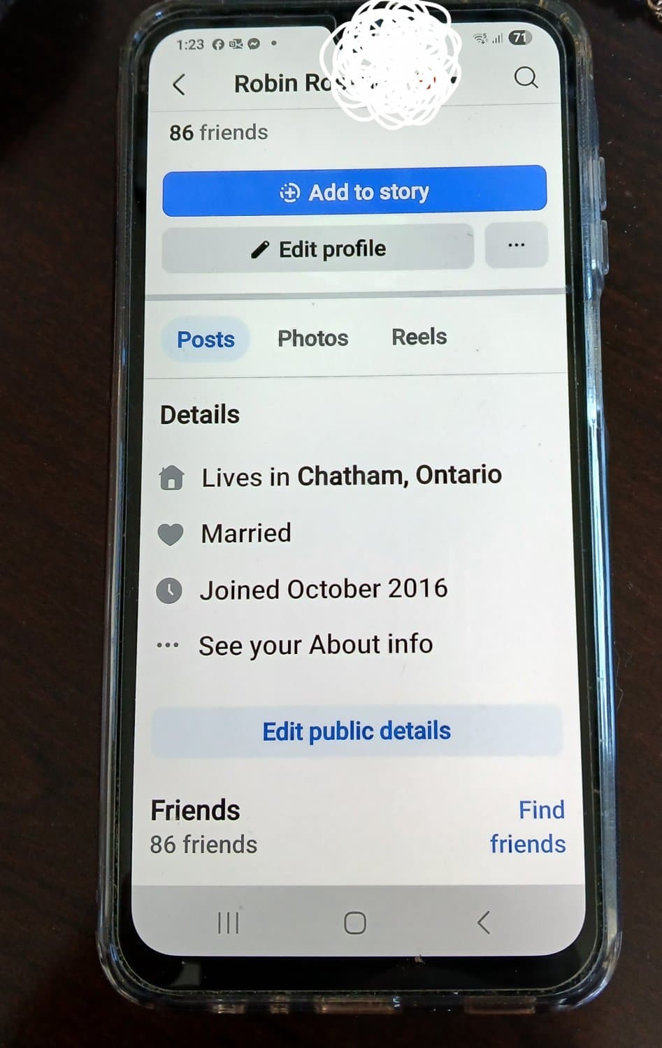 Cuck lost bet. Pics of them and family. Chatham Ontario. Robin & Mike. Dm for hubbys pics