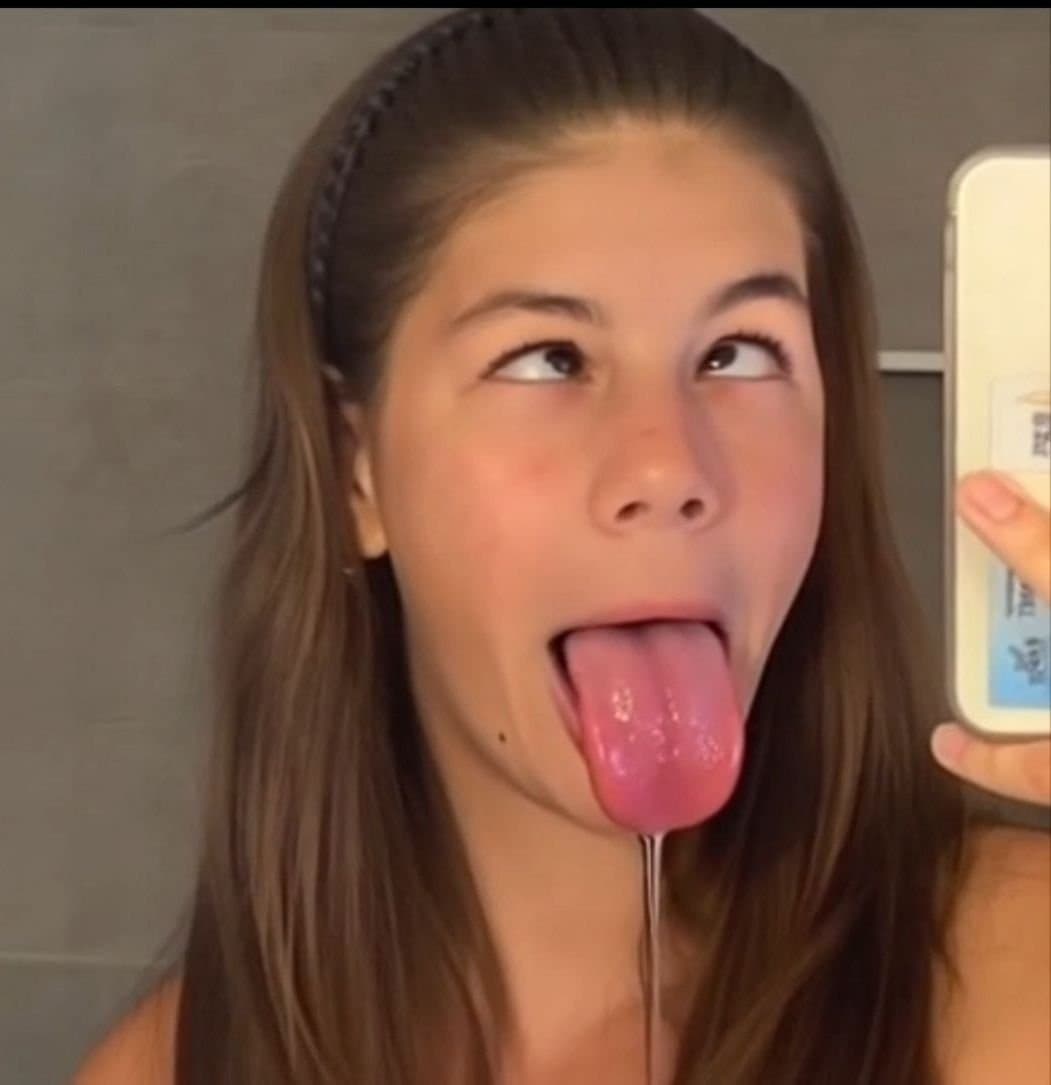 Lujza Katona Perfect barley legal Teen (18) Body