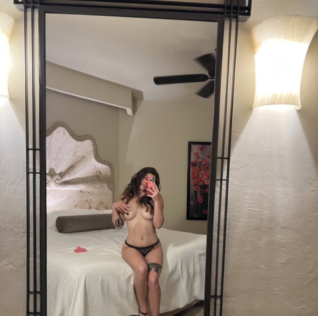 Click to view full size Halle