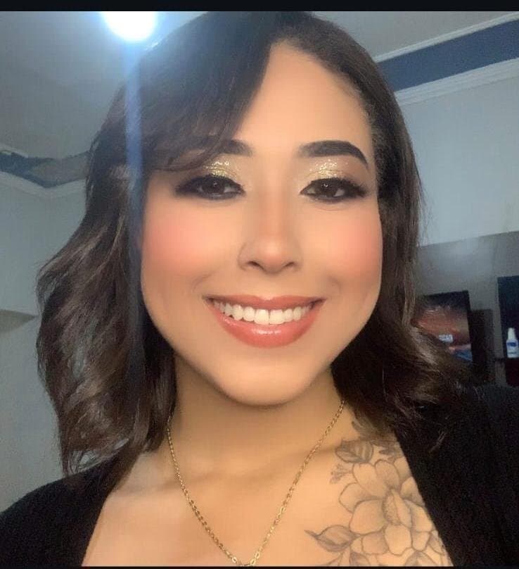 Safada fazendo menage com os amigos vazou