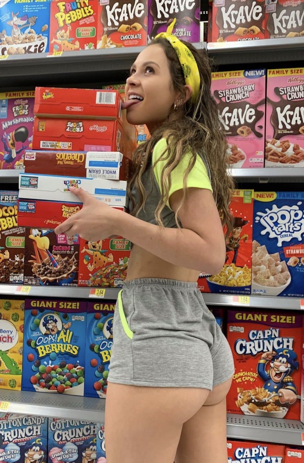 Sexy Lil Thot With Nice Ass - Desirae Elizabeth - Lil Thottie