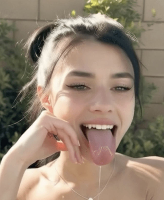 Teaser Content Of Rachel Brockman See Full Content In Premium Galleries $10 In Link In Bio