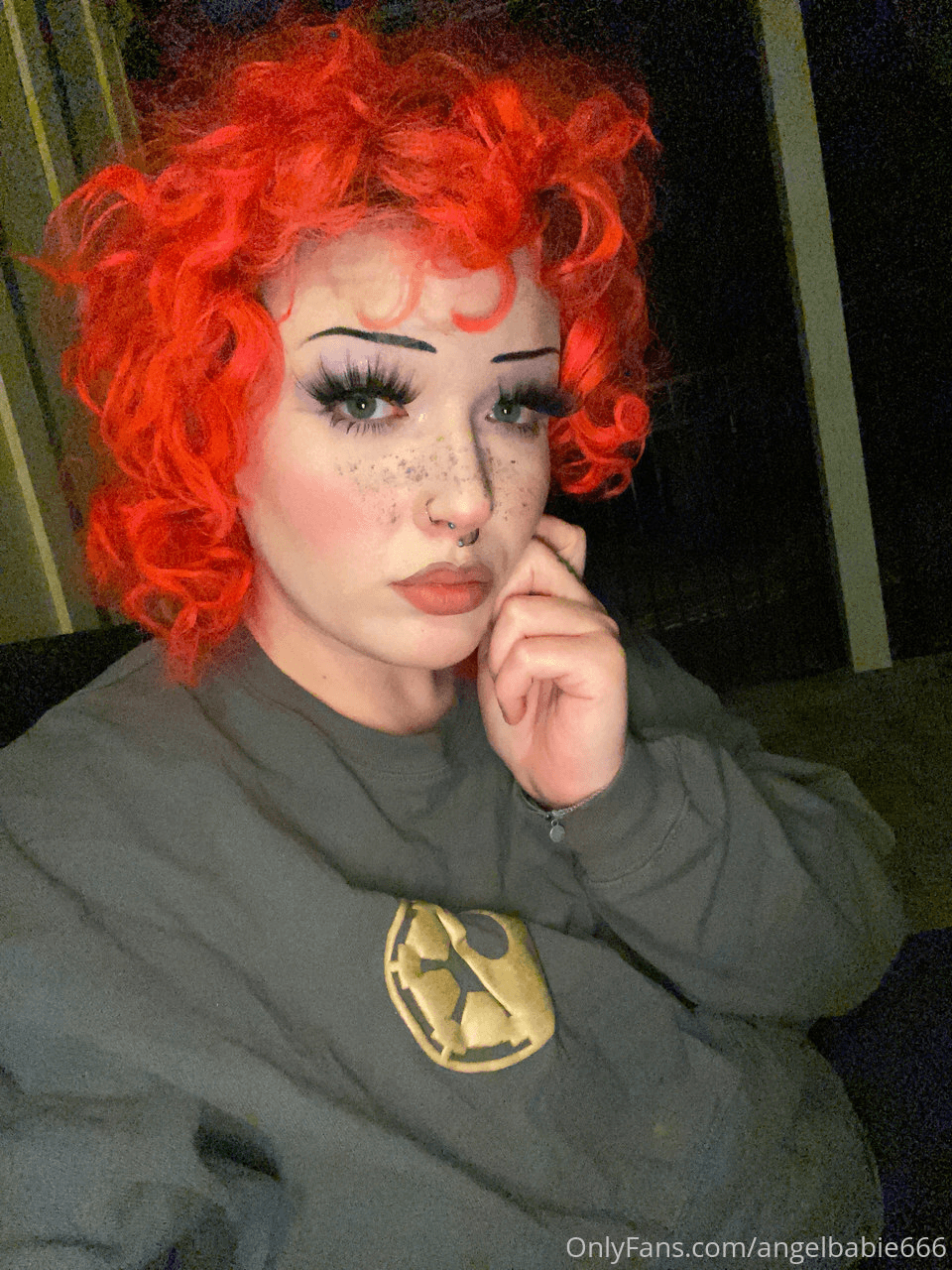 I luv GoTHICK BiG bo0Ty h03s.. Vicky !!!