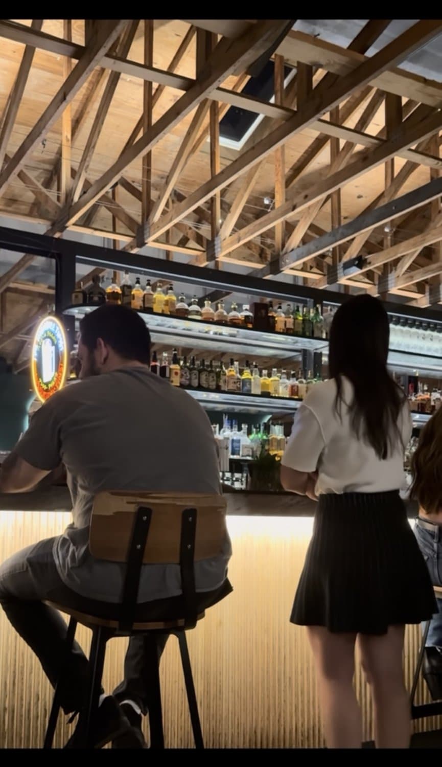 Real Asian Public Orgasm. Can you spot the climax?