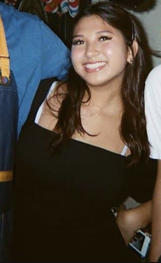 Big Tits Asian Slut “Lan Anh Vo” loves showing off her tits and wants you to titfuck her