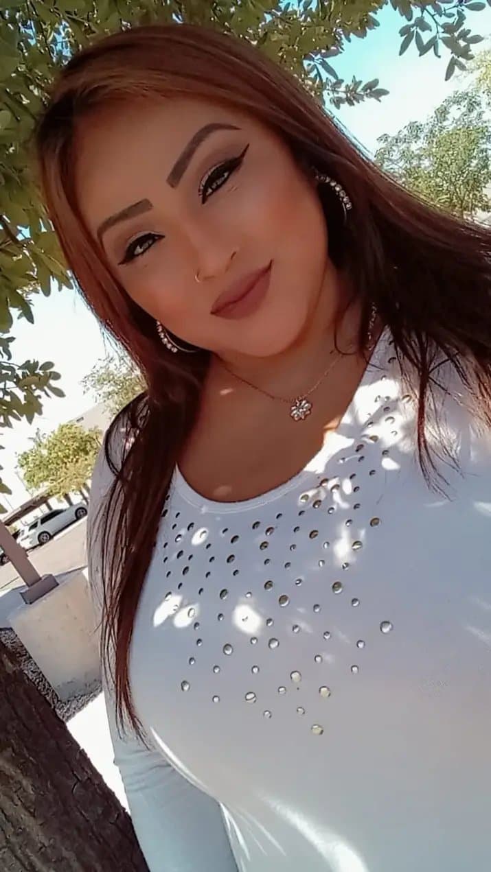 Danetra is so sexy i would creampie her and over in sperm!