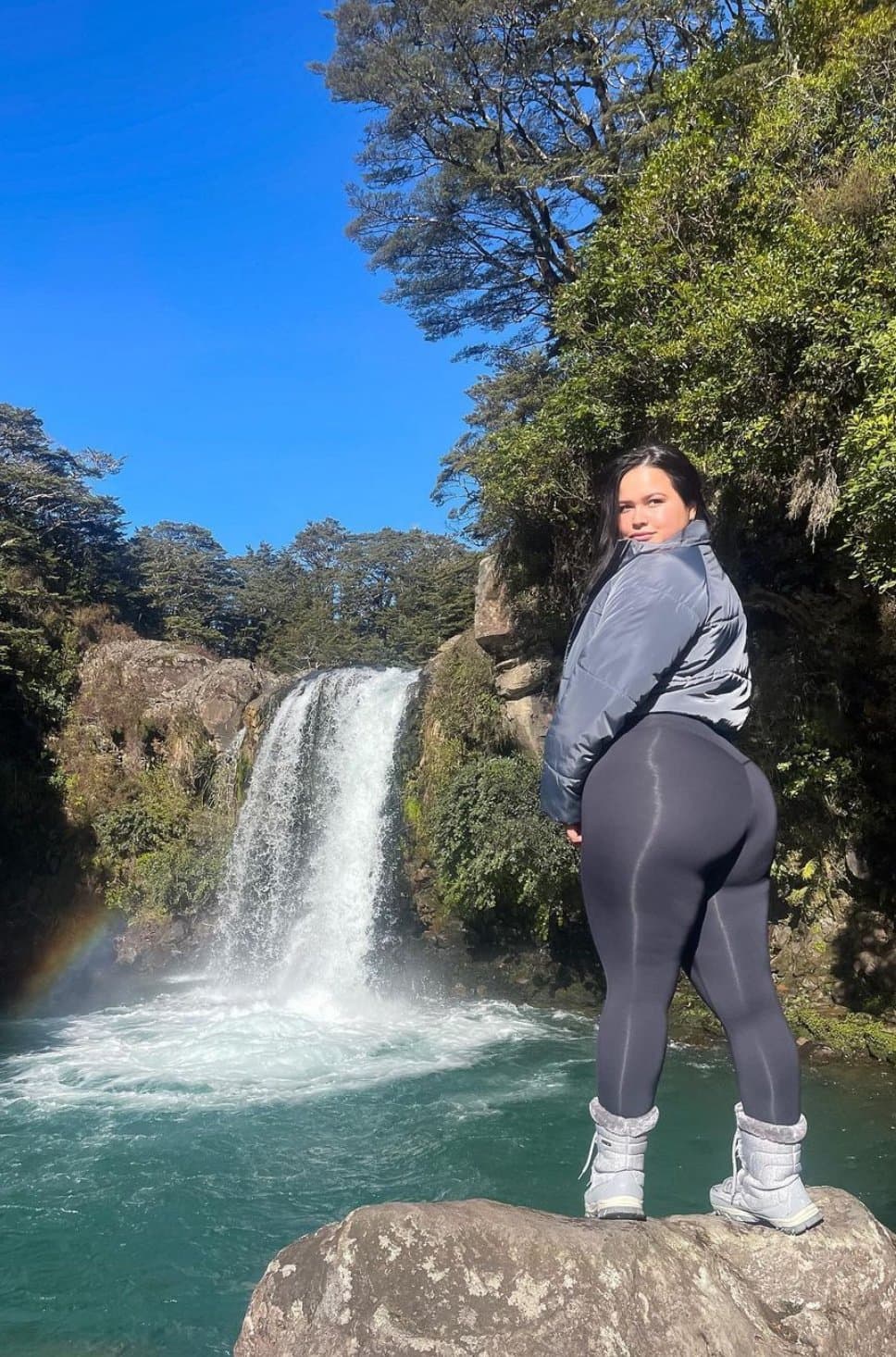 Click to view full size Local baddie pawg slim thick bbw Samara