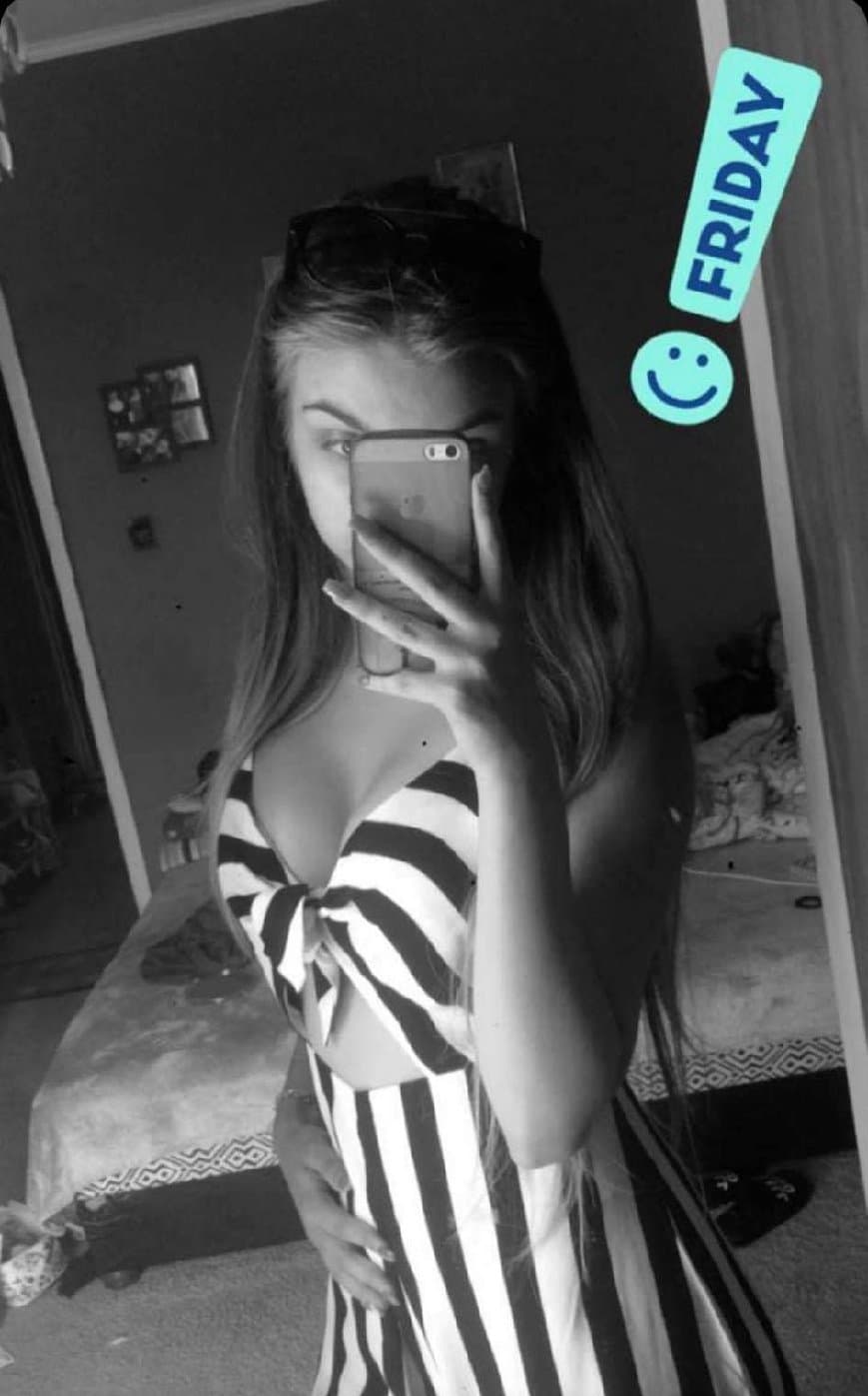 [kik]shsjebbd gf got gangbanged at her friends birthdayparty last week and creampied I kinda like it