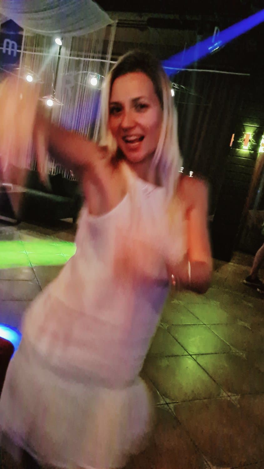 Hairy pussy drunk whore ?