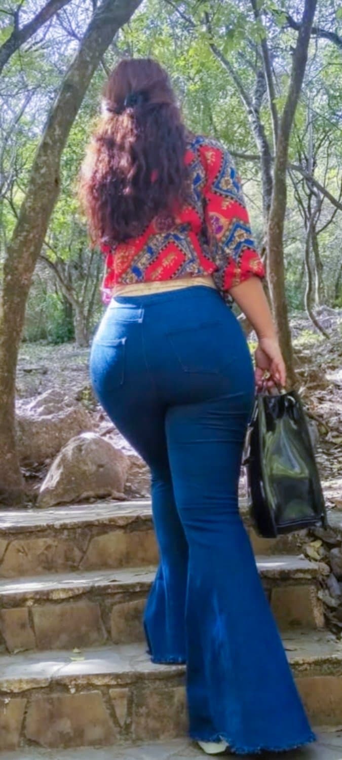 Ricos culos en jeans y leggins