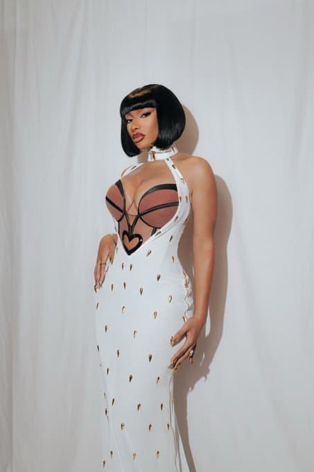 Click to view full size Tiddies Here