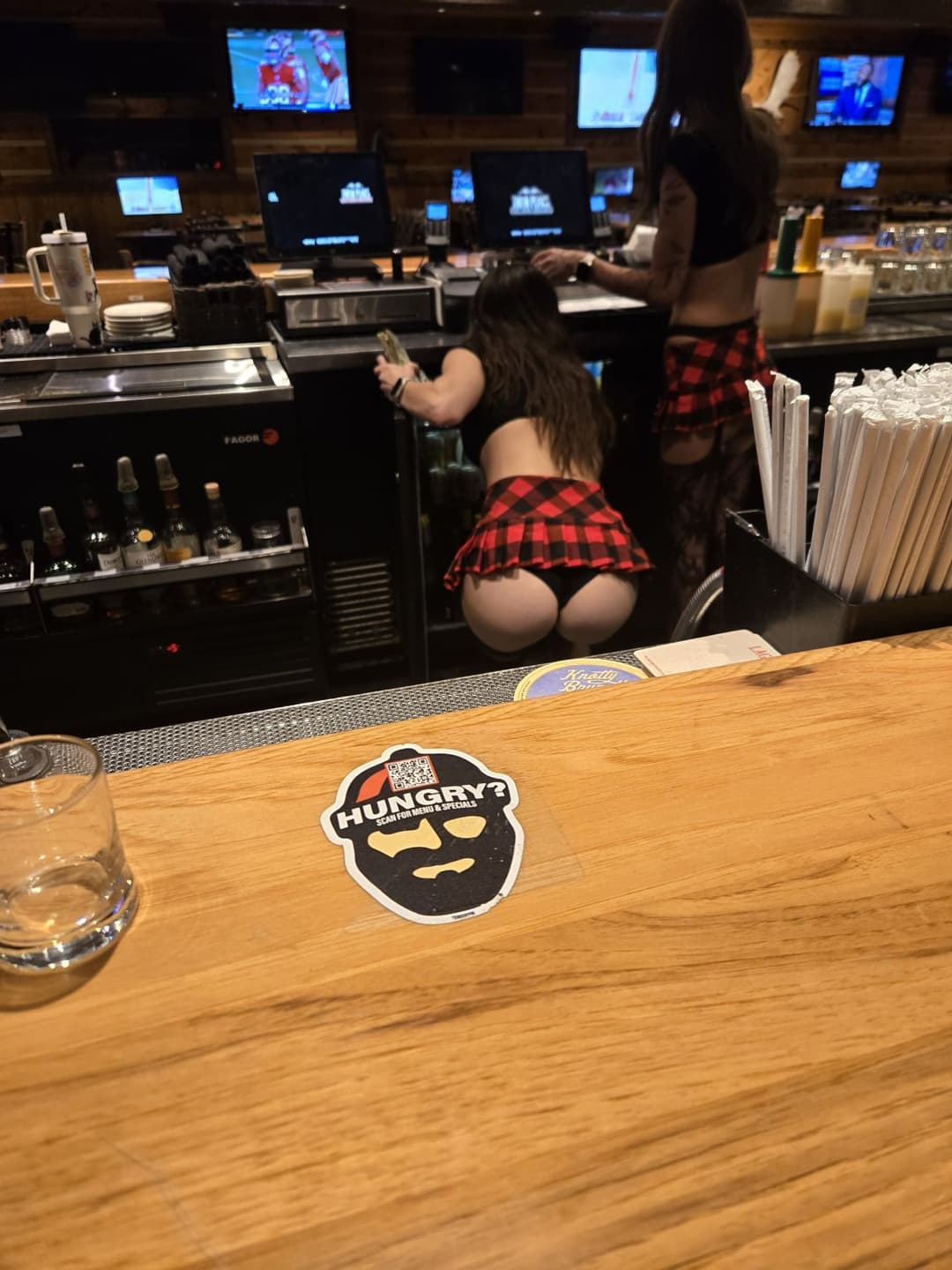 Back 2 Skool At Peaks