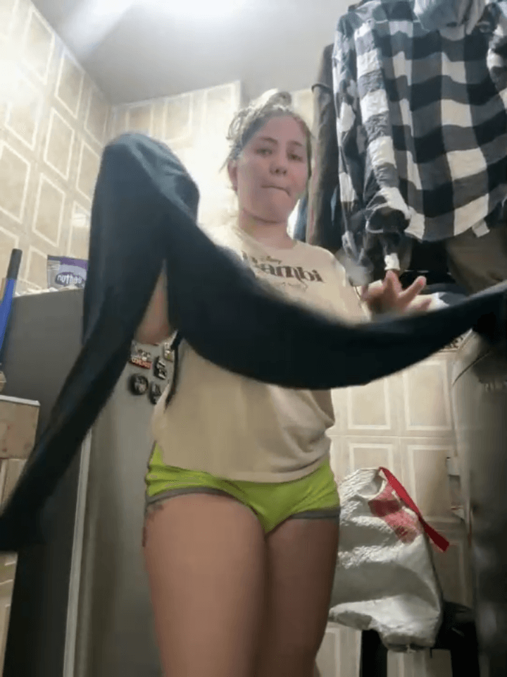 Aquela empregada gostosa