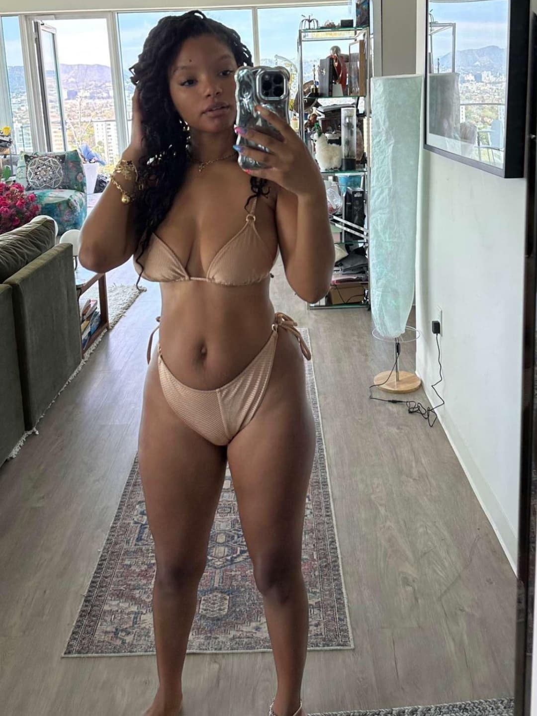 Halle Bailey Sexy Celebrity Naked