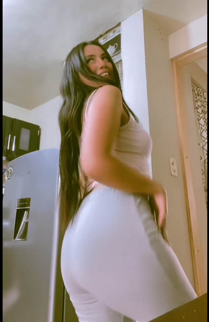 Putita culona deliciosa de tiktok para la paja #1