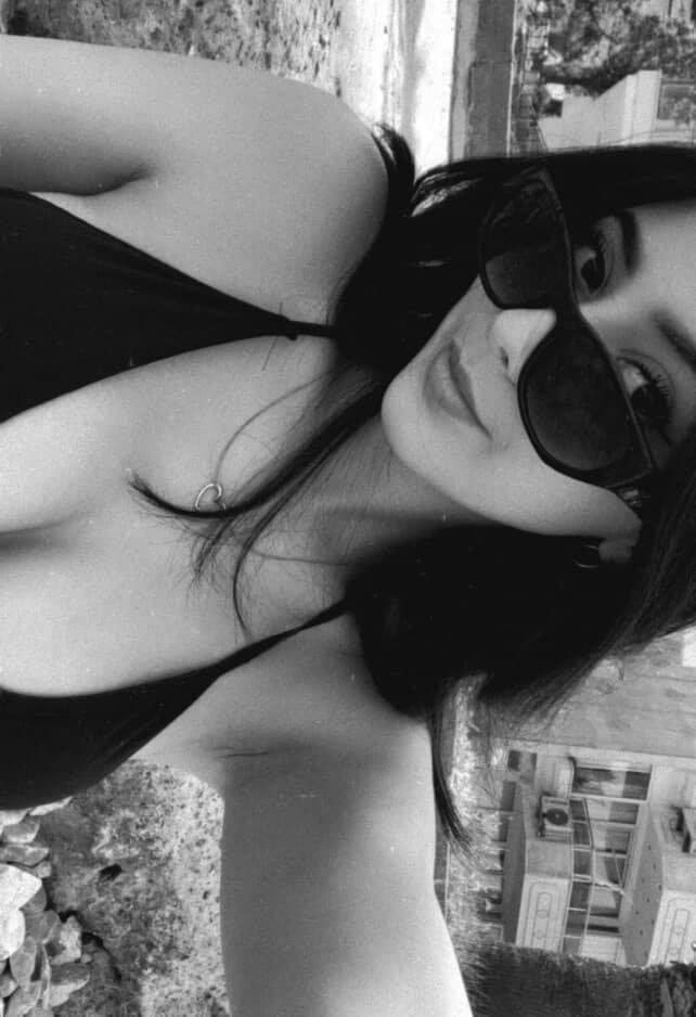 Shy algerian IRL whorthy of your cum