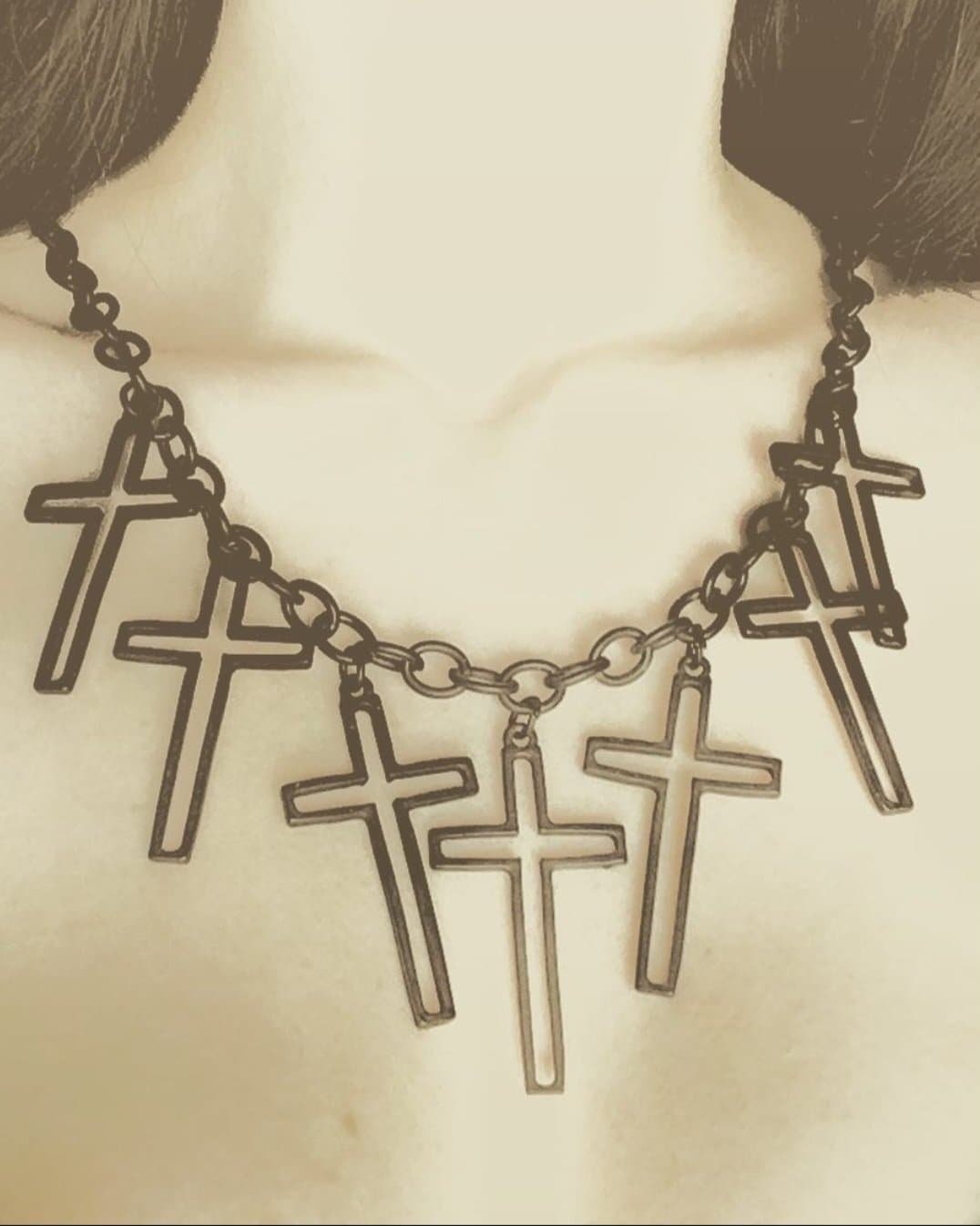 SKINNY EMO SLUT ALLY BEGGING FOR HUGE ROPES OF CUM