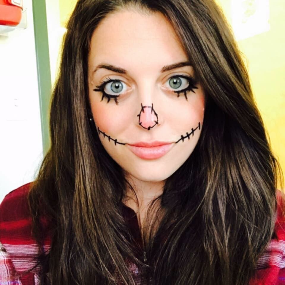 Lots of Sexy / Daring Halloween Outfits