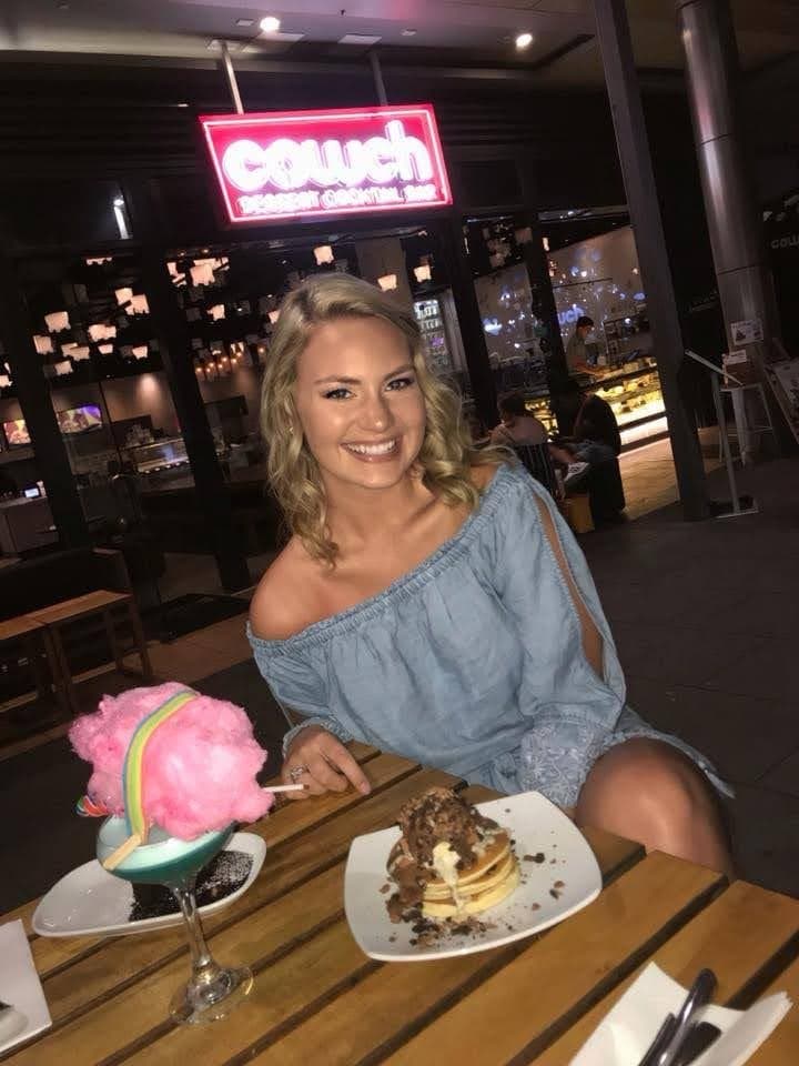 Sammi wants to show you what she’s got