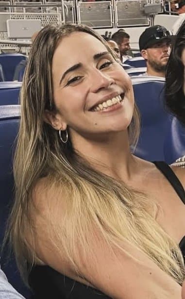 Cuban slut Kaylee loves huge cocks