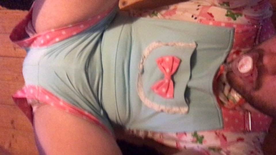 ABDL poopy