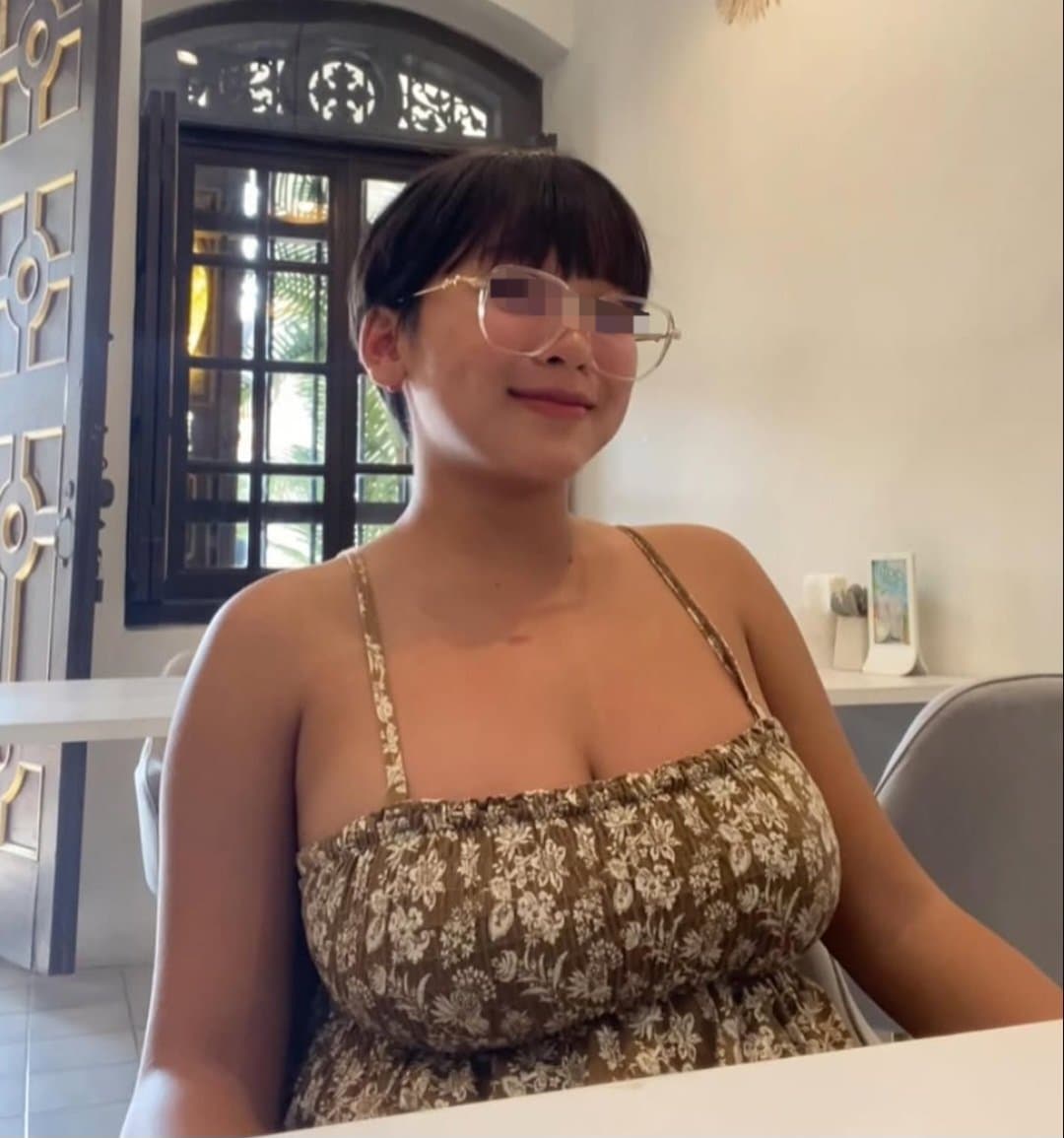 AI Undress (send me the pics you want, girls or voyeurs)