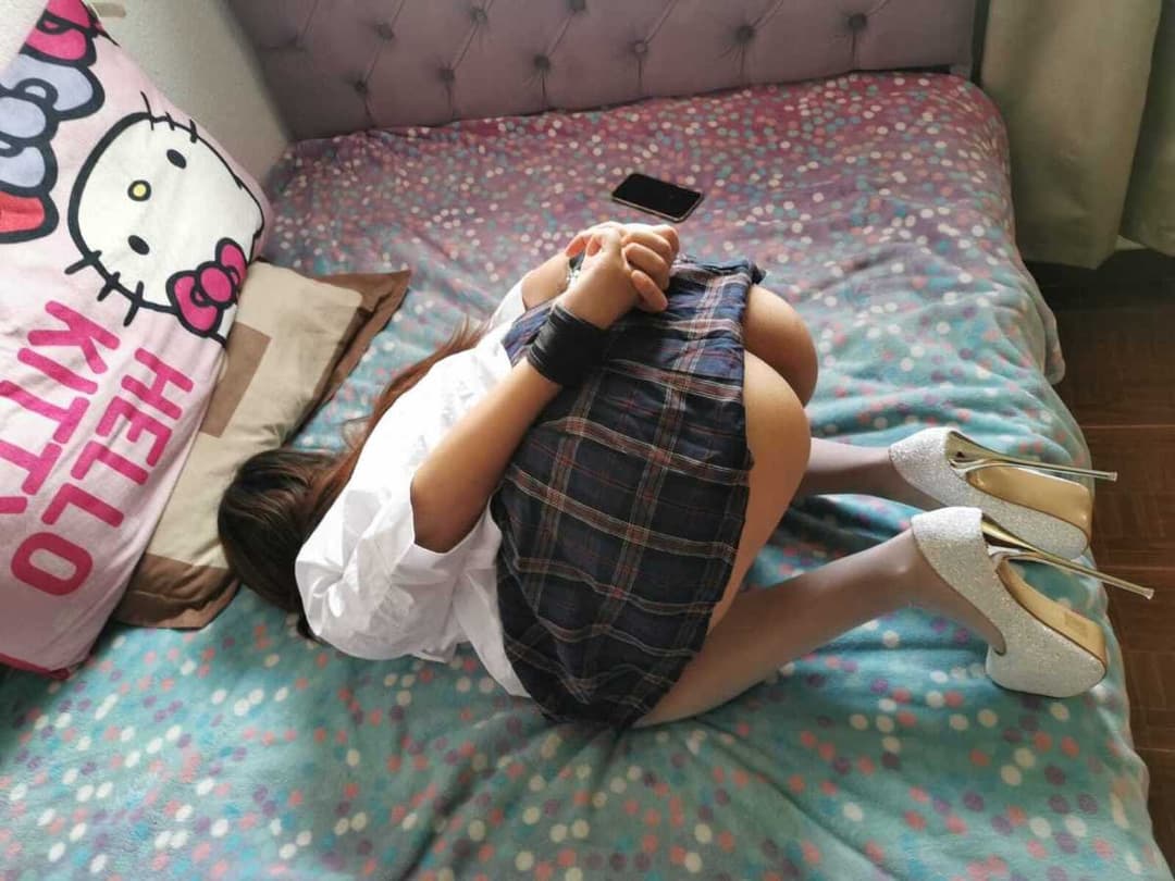 Karen Chavez un manjar de Mujer saber que te espera asi en casa es un verdadero privilegio