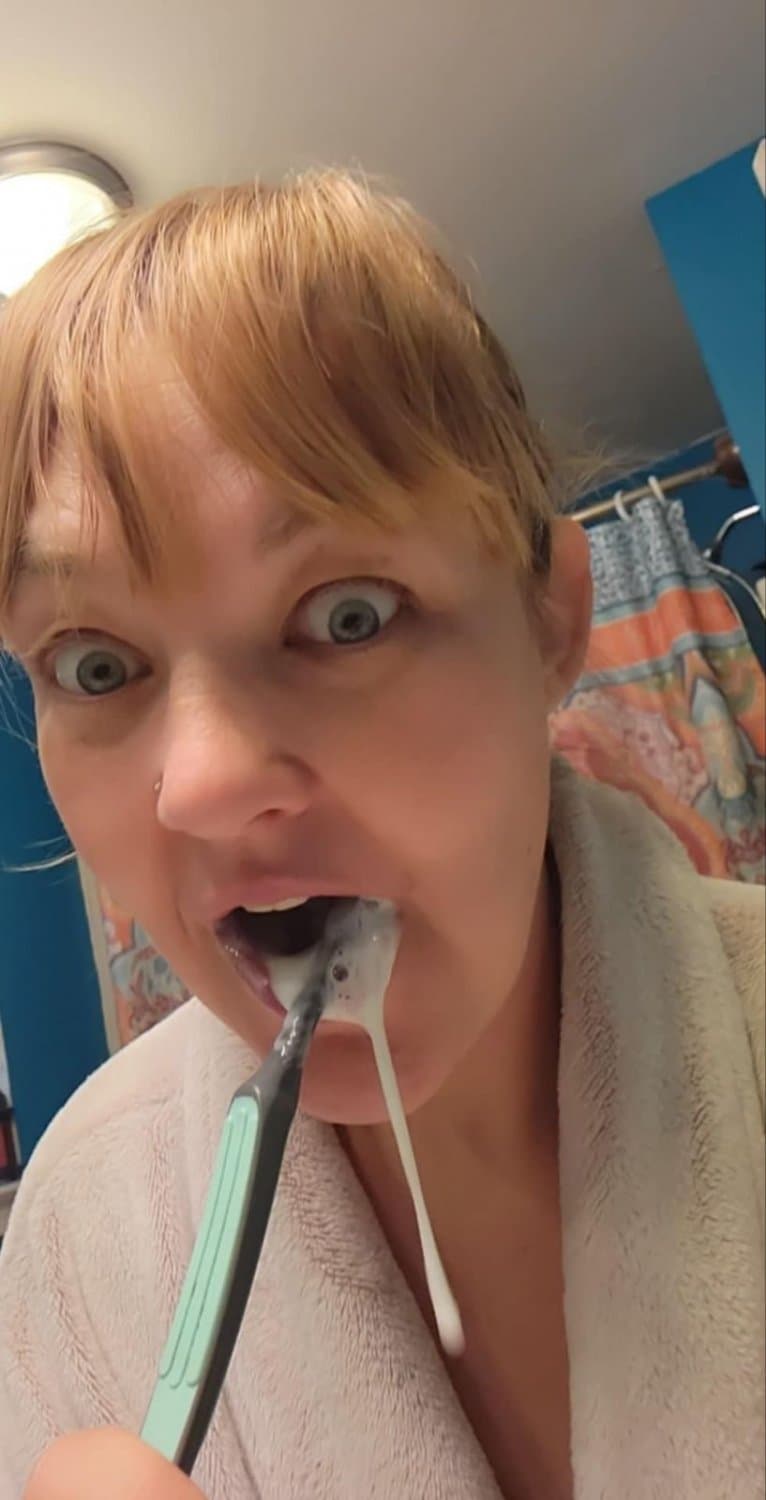 St Louis USA webslut destiny on display.cum everywhere on her.kik in comments