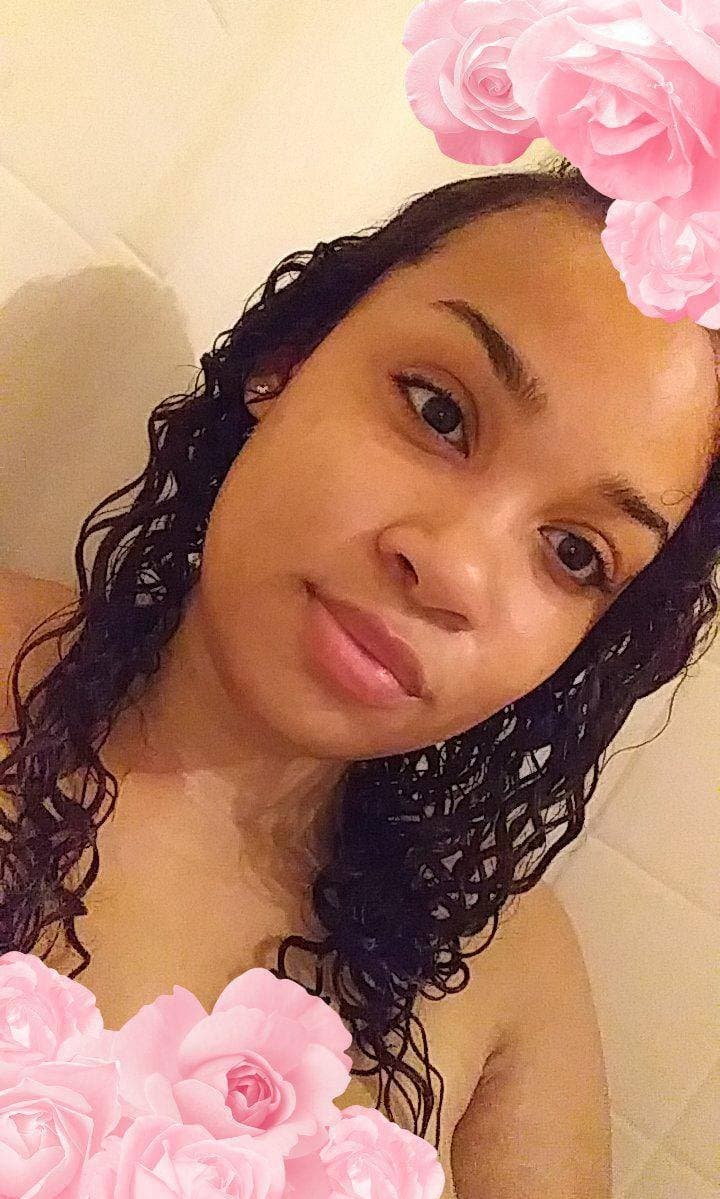 Cute and Chubby Ebony Girlfriend Leaked Giving Handjob to BWC while Getting Fingered Like A Whore