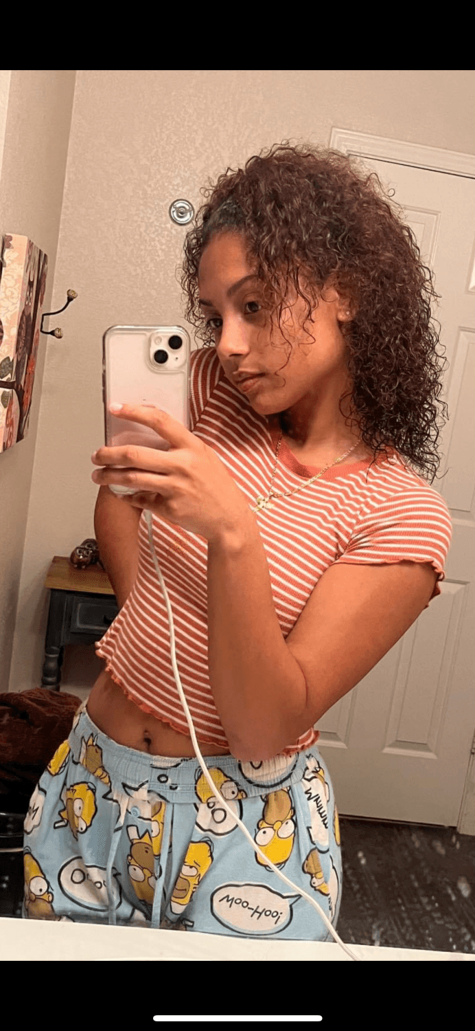 Click to view full size This lil 20 yr old redbone will leave you with a boner ? 32C tits and a precious plump pussy.